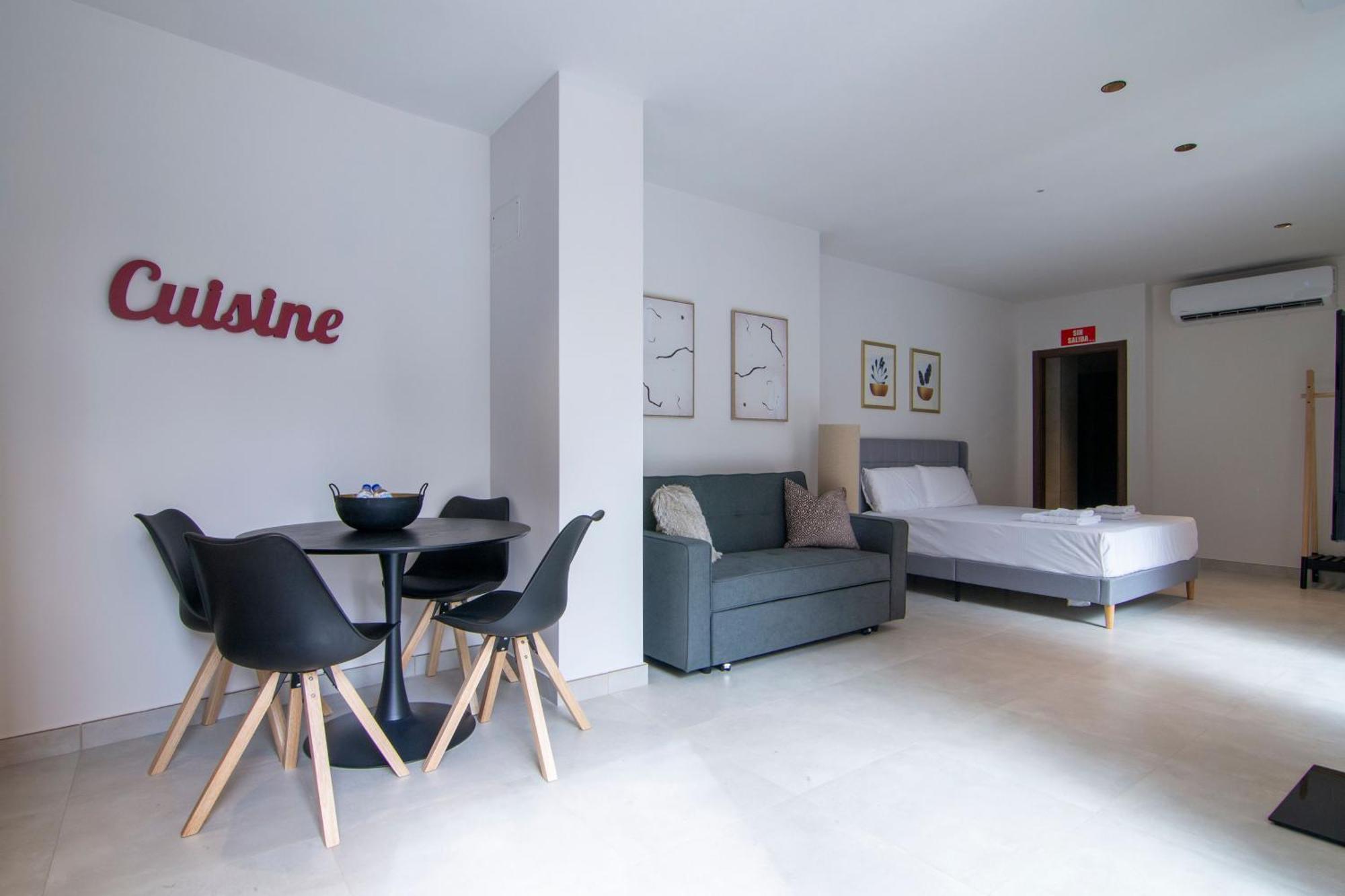 Ferienwohnung Vlc Host - Luz Casanova Valencia Exterior foto