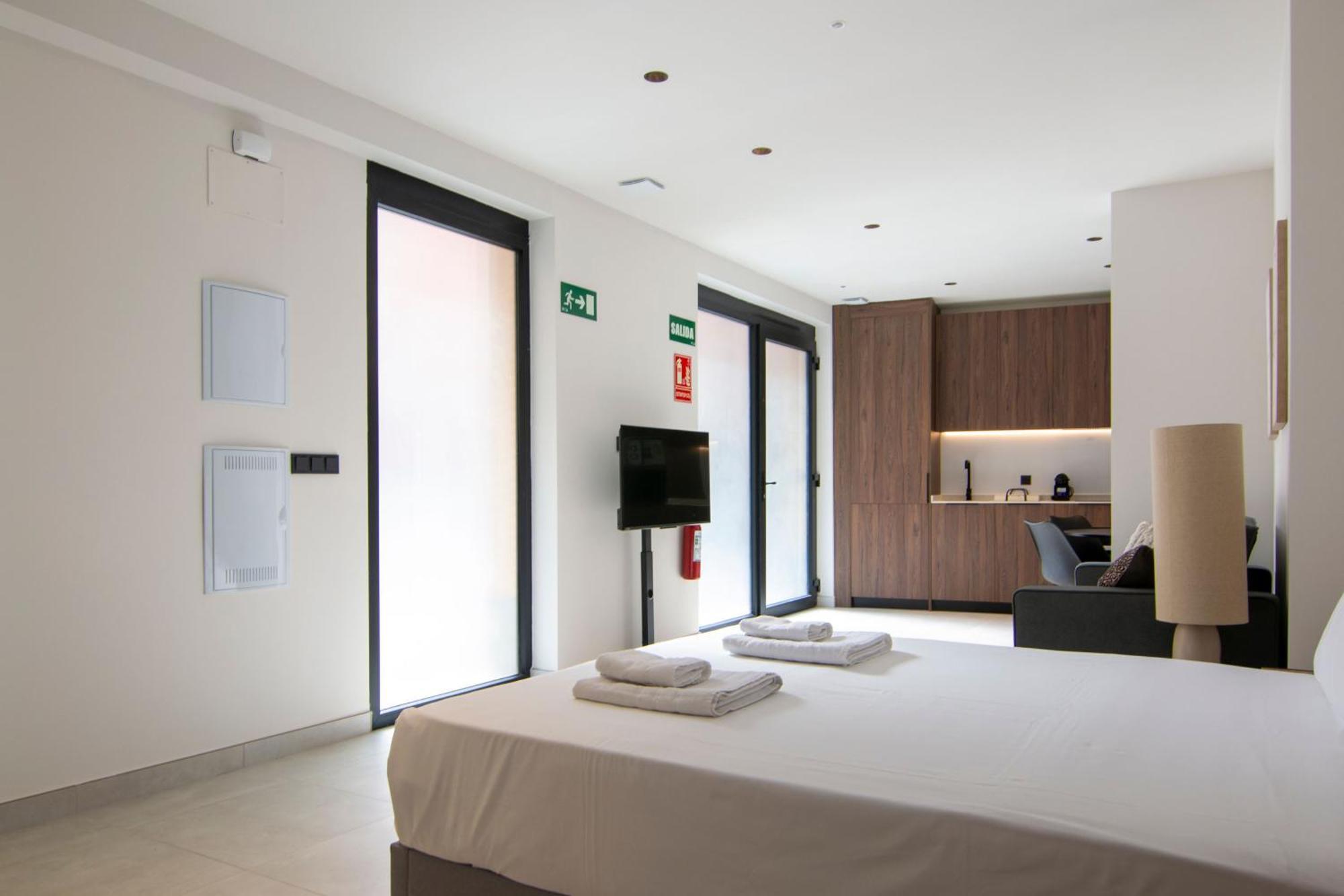 Ferienwohnung Vlc Host - Luz Casanova Valencia Exterior foto