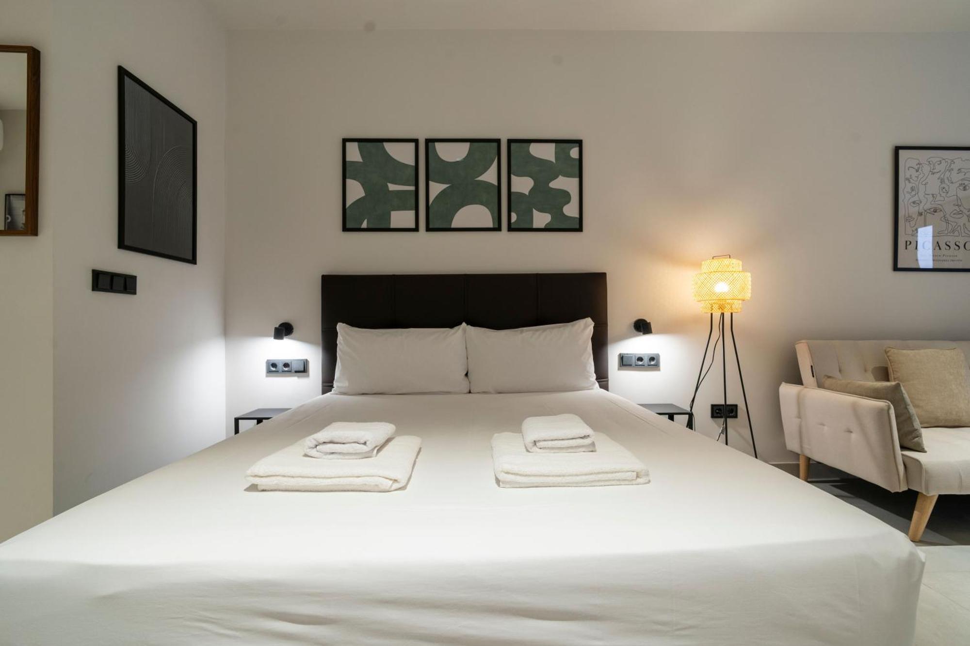 Ferienwohnung Vlc Host - Luz Casanova Valencia Exterior foto